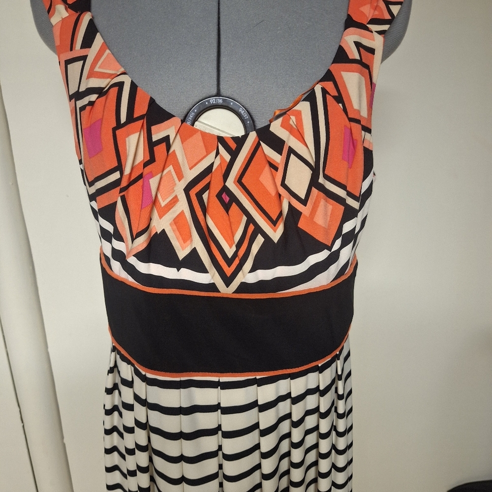 Kathy Roberts Geometric Patterned Dress in Corral and Black Size 14